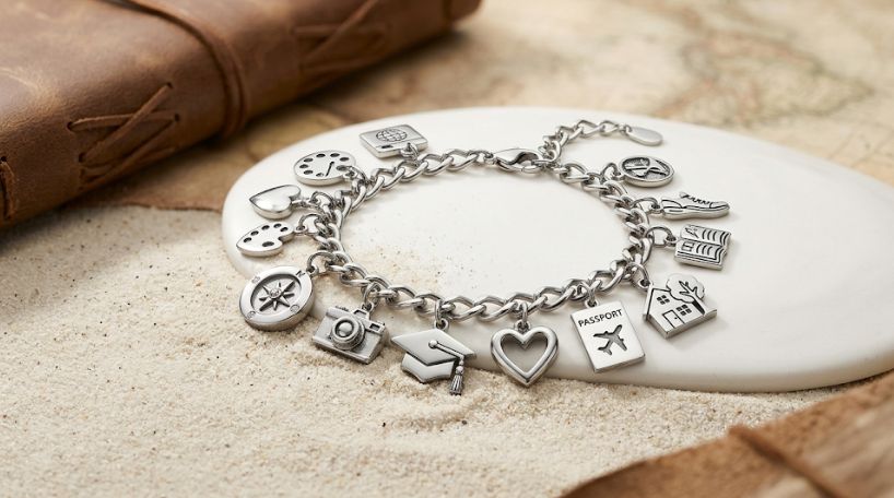 How to Choose Custom Charm Bracelets That Truly Reflect Your Story